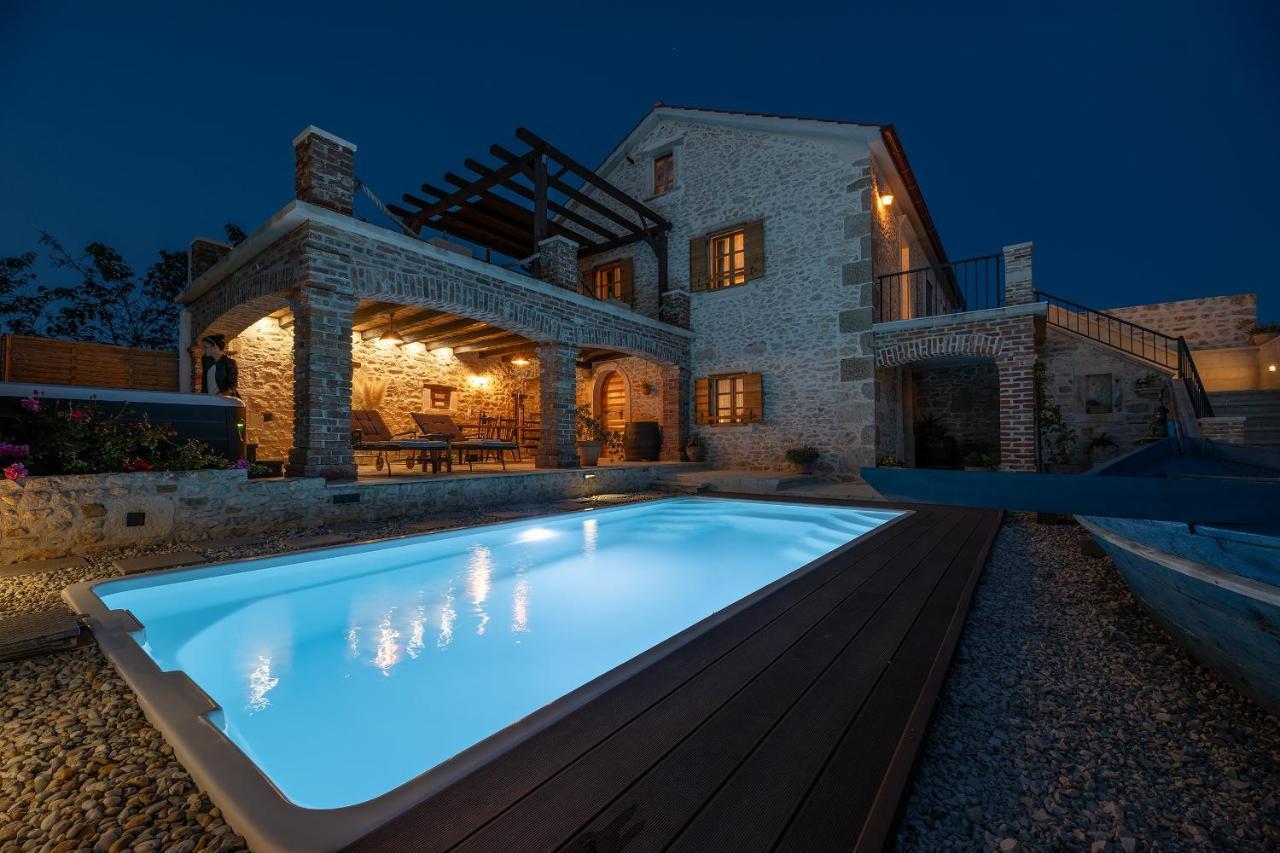 Villa Romantika Dalmacija Nin Luaran gambar